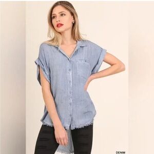 Umgee Button Front Raw Hem Tunic Top – Gray, Size L | NWOT